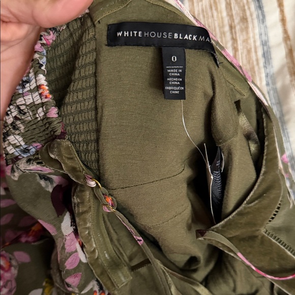 WHITE HOUSE BLACK MARKET STAPPY VELVET TRIM FLORAL DRESS - Picture 10 of 14